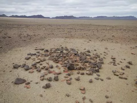 Traditional grave dispersed © Photo: J. Kinahan